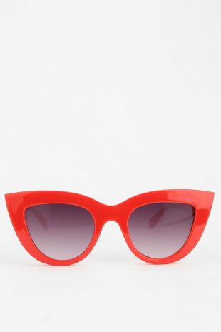 Quay Australia Kitti Cat-eye Sunglasses in Red