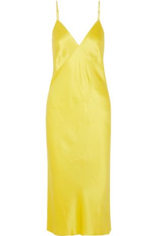 Olivia von Halle  Chemise de nuit en satin de soie Issa