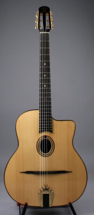 Altamira M01