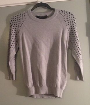 pull blanc à manches perforées taille XS