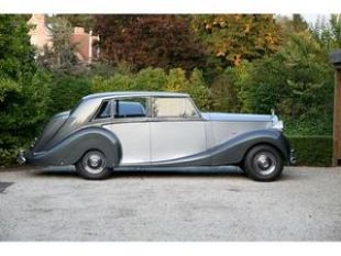 Rolls-Royce Silver Wraith Limousine Park Ward