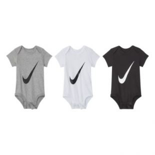 Lot de 3 bodys Nike pour BÃ©bÃ©. Nike.com FR