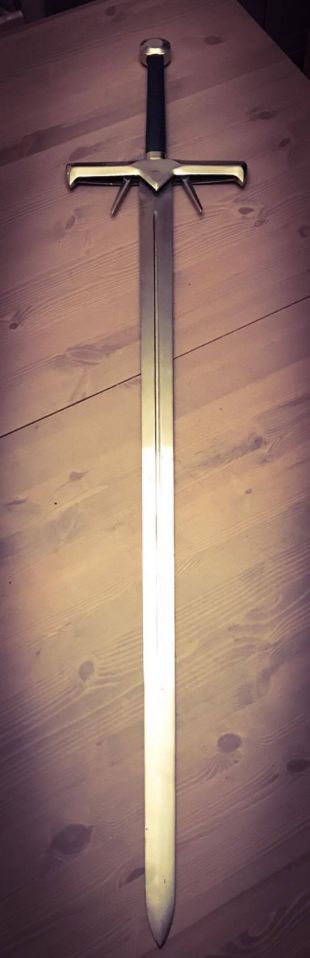 The Official Kurgan Sword from the Movie Highlander. Licenced from Marto SPAIN