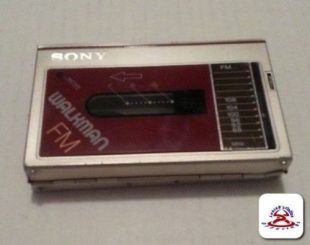 SONY WM-F10 Walkman tape and FM radio