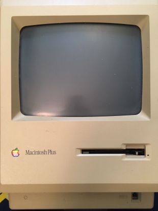 Apple Macintosh Mac Plus