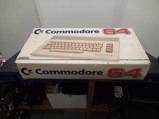 Commodore - Commodore 64C - C64C - C 64C - En boite / Boxed - Complet