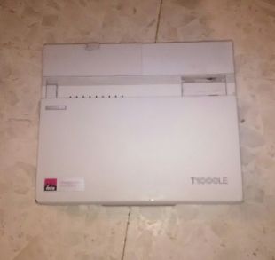 Ordinateur portable vintage 1990 - Toshiba t1000le