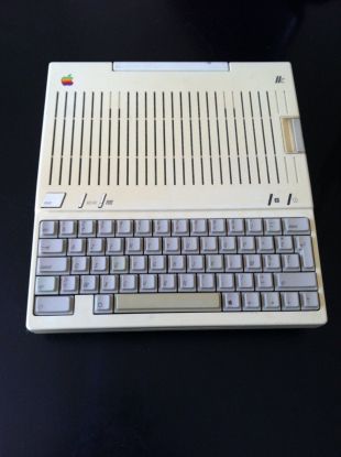 APPLE IIc testé fonctionnel en lecture & écriture mais sans alim apple II