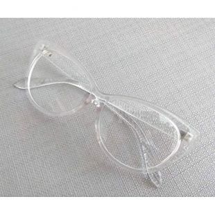ADGJLI Vintage Dames Lunettes Oeil de Chat Lunettes claires Cadre de Marque Design Lunettes Femmes Lunettes de Vue Cadres Optique Lunettes