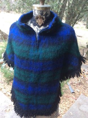 Vintage Poncho in green and blue plaid from Scotland