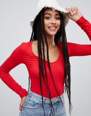 Monki Top à col V en Rouge