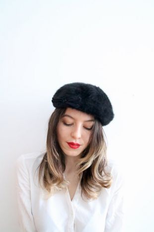 Vintage petite taille Angora béret chapeau noir fausse fourrure chapeau Angora Tam chapeau chaud chapeau printemps noir chapeau Mesdames chapeau béret noir chapeau classique