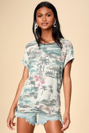 Lulus Tourist Sage Green Tropical Print Tee