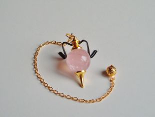 Pendule en quartz rose