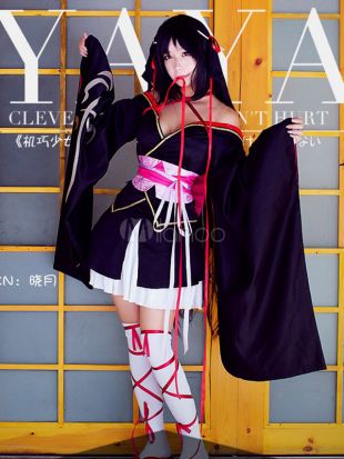 The kimono Yaya in Machine-Doll wa Kizutsukanai