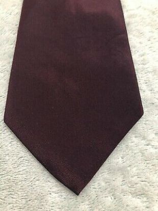 Daniel Hechter 100% Pure Silk Tie Red Maroon Plain Smooth Classic