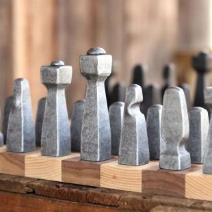 En acier jeu d’Echec, jeu d’échecs, pièces d’échecs Unique, moderne d’échecs, jeu de métal d’échecs, jeu d’échecs rustique ensemble, ensemble de jeu d’échecs industriels, minimaliste d’échecs