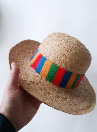 Chapeau de soleil de paille tissé vintage avec bande de chapeau d'arc en ciel / chapeau de soleil / plage / chapeau de festival