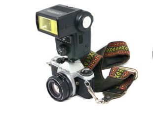 Stranger Things saison 3 caméra de film, 35mm Pentax ME Super SLR avec 50mm F1.7 Pentax M lentille, testé et de travail