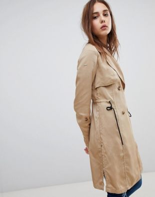 trenchcoat