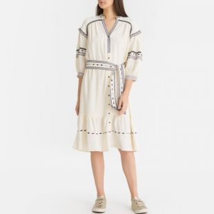 Robe brodée avec lien à la taille