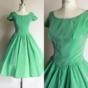 Robe vintage des années 1950/vert robe taffetas fit et Flare robe