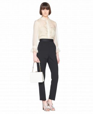 Blouse en organza avec dentelle brodée