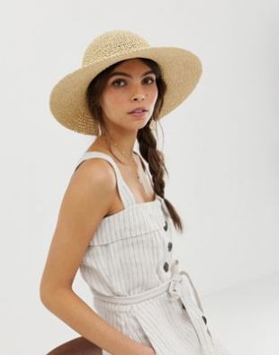 Chapeau mou en paille au crochet avec bord étroit et tour de tête ajustable