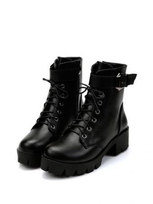 Bottes à plate forme à lacets