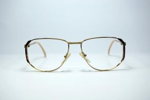 Lunettes vintage. Oversize femme lunettes de soleil. CARLA CIRELLA. Style de chute neuf semi classique. Fabriqué en Italie. Lunettes RX des années 90. Or, rouge foncé