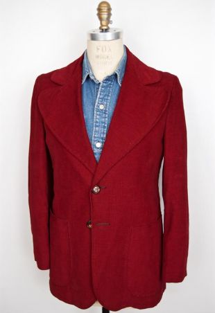Manteau de sport en velours côtelé rouge foncé des années 1970 avec revers surdimensionné Peak/veste de costume Bordeaux Vintage seventies avec grand col rond/medium pour hommes