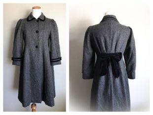 Manteau robe Vintage Rothschild gris noir laine manteau de la jeune fille avec velours noir noeud style victorien manteau d’hiver manteau USA enfants taille 12 RARE