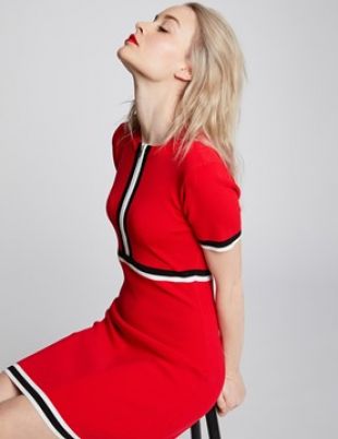 Robe courte ajustée avec rayures