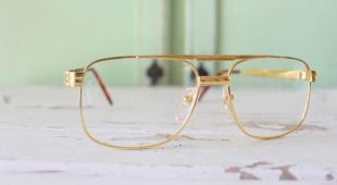 LUNETTES rétro des années 1970... des années 1970. dapper. Hipster. aviateur. atomique. rétro. les années soixante-dix. des hommes fous. au milieu du siècle. funky. sensass.