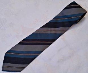 Vintage des années 1970 Papillon Swiss Made Polyster bleu cravate gris & noir