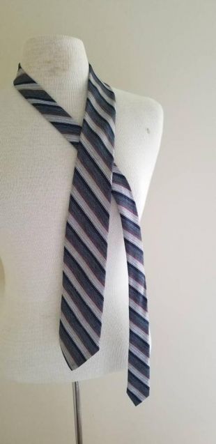 Cravate Vintage Stripe pour homme