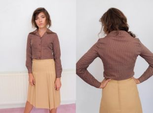 Vintage des années 70 marron à motifs poignard col de chemise