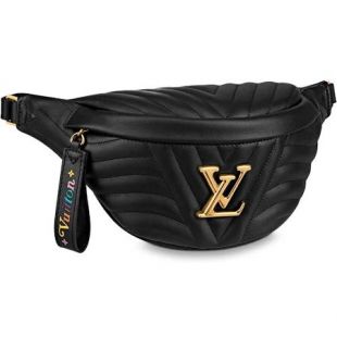 Louis Vuitton New Wave Bum Bag worn by Hailey Baldwin Los Angeles August 8,  2019
