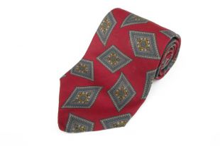 1970s Sheaf & Caber Necktie Tie Maroon Burgundy Mens Fashion Designer Diamond Geometric Regimental Regency Haute Couture Haberdashery