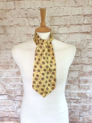 Vintage Cravat Tie Ascot par Sammy In A Yellow Geometric Design Scooter Mods Made In England c1960s