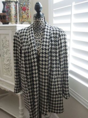 HOUNDSTOOTH SWING Manteau Noir et Blanc
