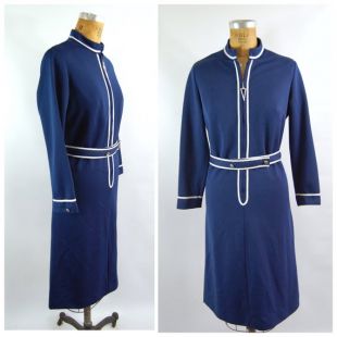 Début des années 70 Blue Polyester Dress White trim / 38- 40 / Zip Front Dress Futuristic Mod Dress
