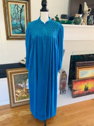 Robe Vintage Turquoise Velour Styled By Saybury/ 1970's Zip Up House Dress
