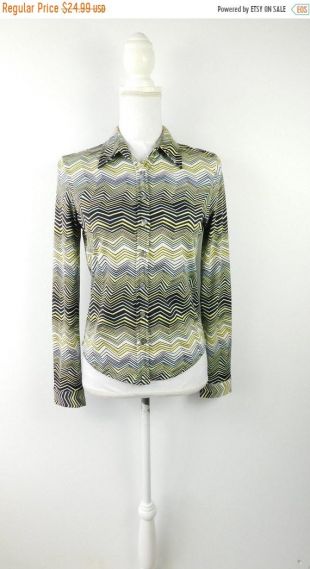 50% HELLO FALL SALE Vintage 70s The Limited Black White Hippie Chevron Print Long Sleeve Button Down Collared Shirt Blouse Top Sz Small