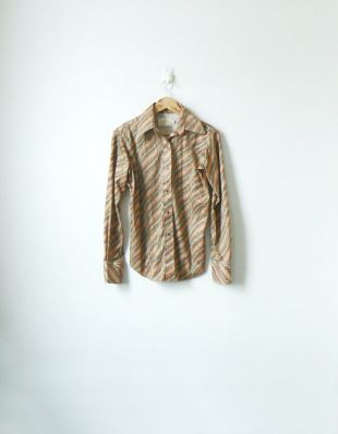 des années 70 beige & vert Crosshatch rayé boutonné - années 70 chemise - années 70 bouton vers le bas - des années 70 vêtements - des années 70 haut - des années 70 à col chemise - S homme
