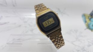 Vintage Casio montre pour femme, montre numérique Casio des années 1980, montre vintage ton or, montre Originale casio des années 1980, cadeaux vintage pour elle