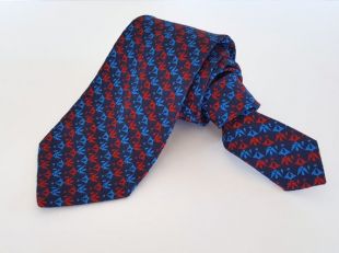 Large cravate diagonale rayée