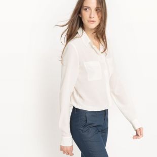 Chemise en soie, poches poitrine