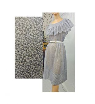 Vintage des années 1950 robe pure mousseline de soie Garden Party Dress gris robe d’été sans manches imprimé Floral col à volants