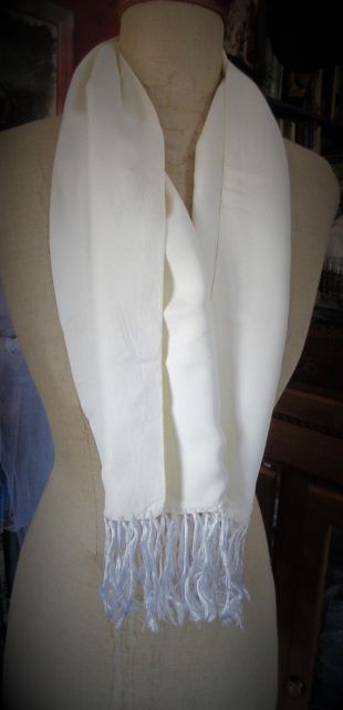Écharpe d'opéra en ivoire des années 1930/40, rayonne, double couche, frange de soie, look chic et classique